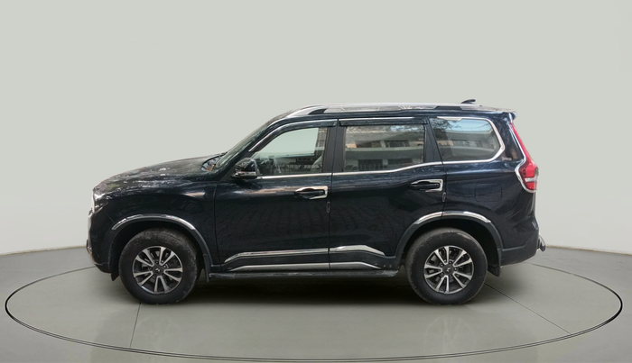 2024 Mahindra SCORPIO-N Z8 Select Petrol MT, Petrol, Manual, 13,741 km, exterior