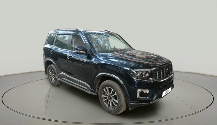 2024 Mahindra SCORPIO-N Z8 Select Petrol MT, Petrol, Manual, 13,741 km, exterior