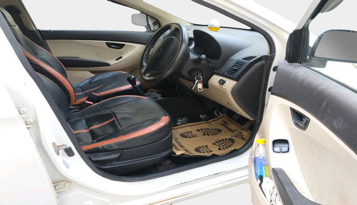 2016 Hyundai Eon ERA +, Petrol, Manual, 72,449 km, interior