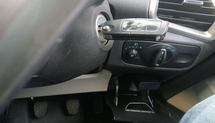 2015 Ford Ecosport TITANIUM 1.0L ECOBOOST, Petrol, Manual, 93,299 km, interior