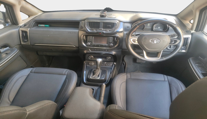 2018 Tata Hexa XTA 4X2 6 STR, Diesel, Automatic, 1,64,659 km, interior