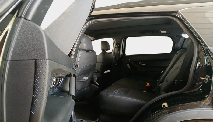 2023 Tata Safari ACCOMPLISHED PLUS DARK EDITION AT, Diesel, Automatic, 11,100 km, interior