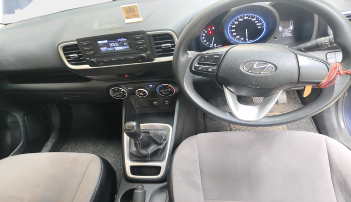 2020 Hyundai VENUE S 1.2, Petrol, Manual, 21,663 km, interior