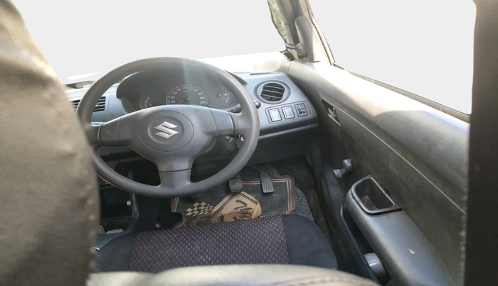 2011 Maruti Swift LXI, Petrol, Manual, 1,66,013 km, interior