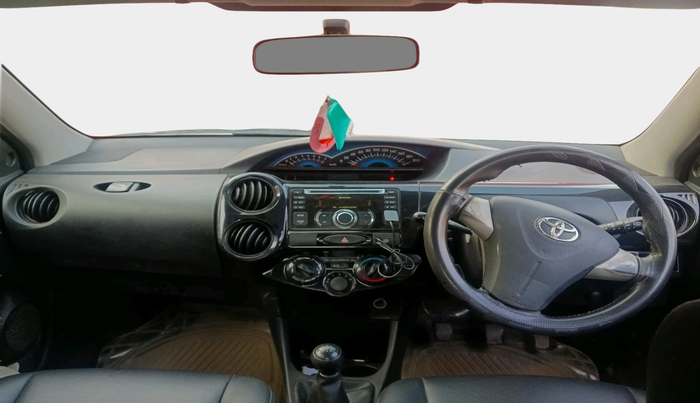 2015 Toyota Etios CROSS 1.2 G, CNG, Manual, 64,254 km, interior