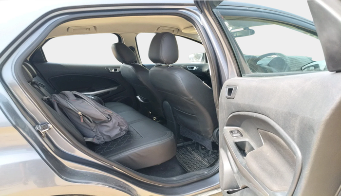 2018 Ford Ecosport TITANIUM 1.5L DIESEL, Diesel, Manual, 1,47,403 km, interior
