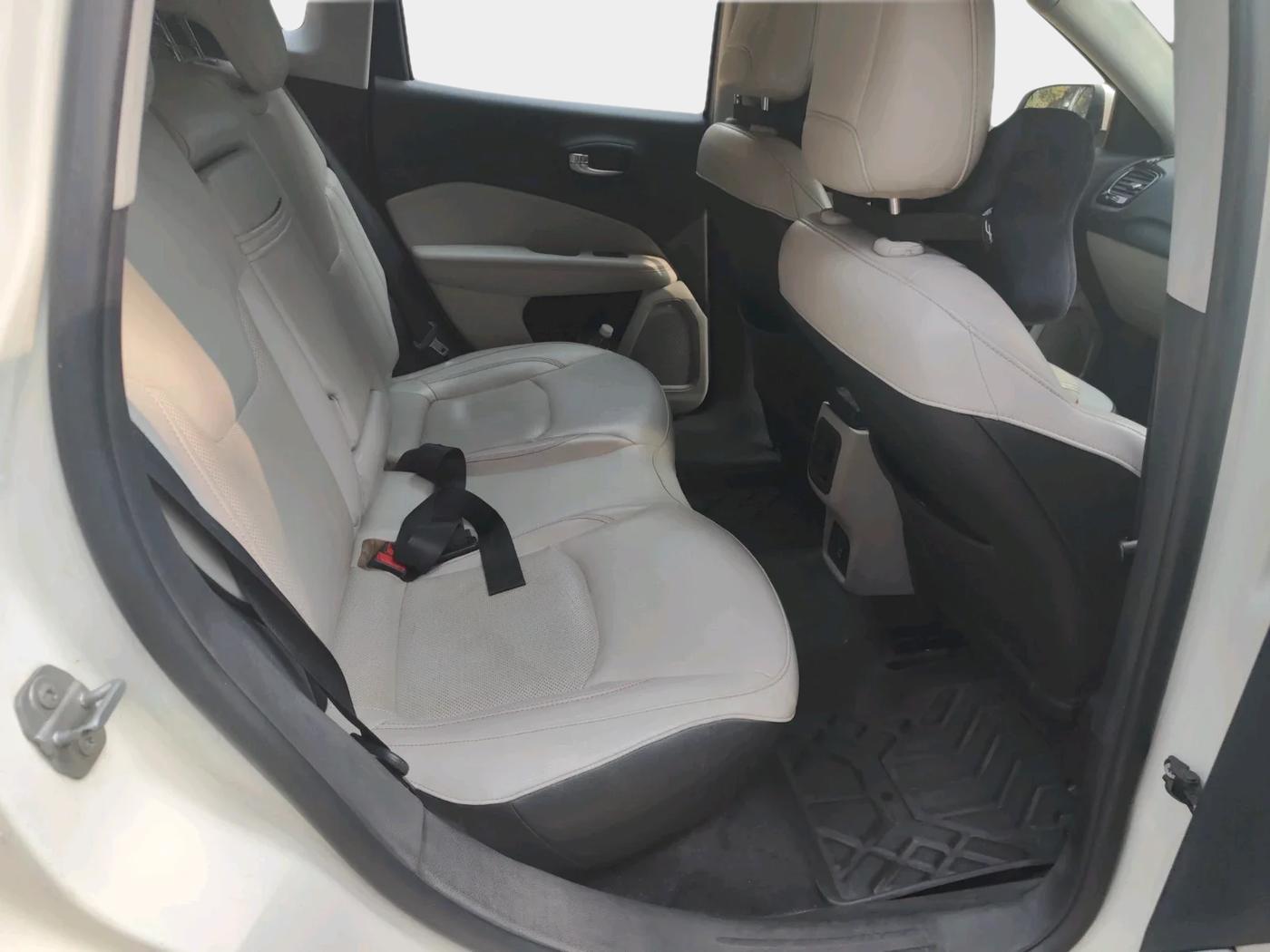 2017 Jeep Compass LIMITED 1.4 PETROL AT, Petrol, Automatic, 94,400 km, interior