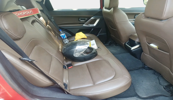 2020 Tata Harrier XZA 2.0L, Diesel, Automatic, 99,195 km, interior