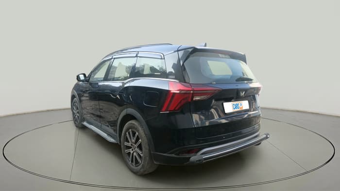 2021 Mahindra XUV700 AX7 Petrol MT 7 STR, Petrol, Manual, 64,345 km, exterior