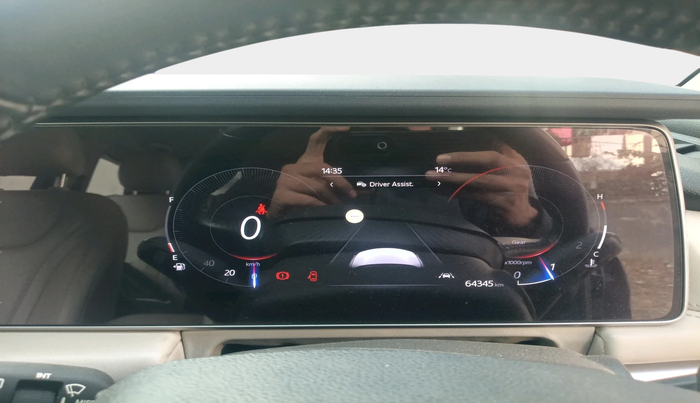 2021 Mahindra XUV700 AX7 Petrol MT 7 STR, Petrol, Manual, 64,345 km, interior