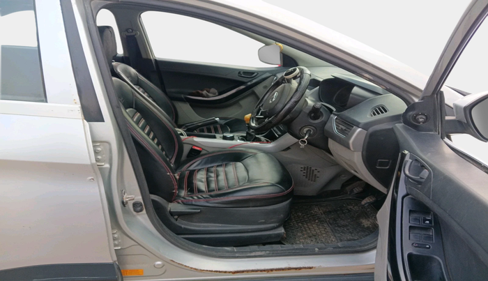 2018 Tata NEXON XT DIESEL, Diesel, Manual, 1,82,661 km, interior