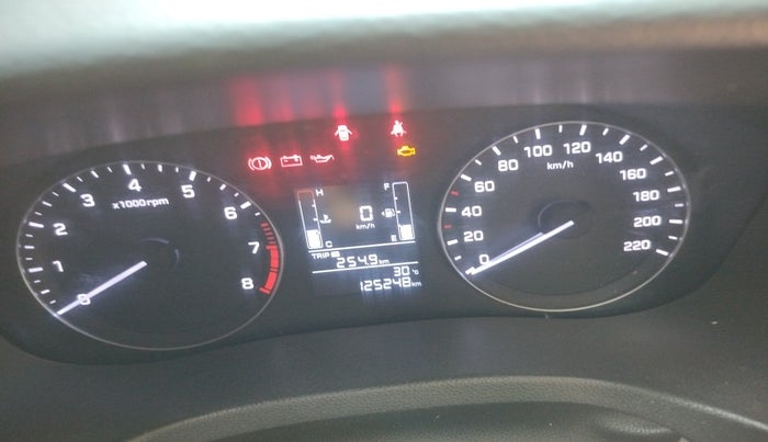 2016 Hyundai Creta E PLUS 1.6 PETROL, Petrol, Manual, 1,25,248 km, interior