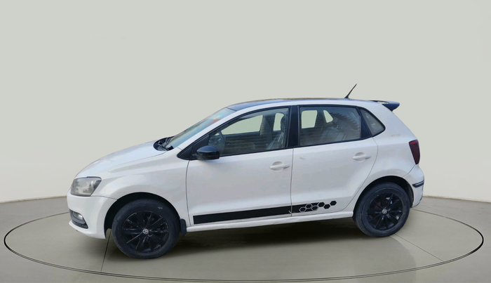 2015 Volkswagen Polo HIGHLINE1.2L, Petrol, Manual, 1,79,459 km, exterior