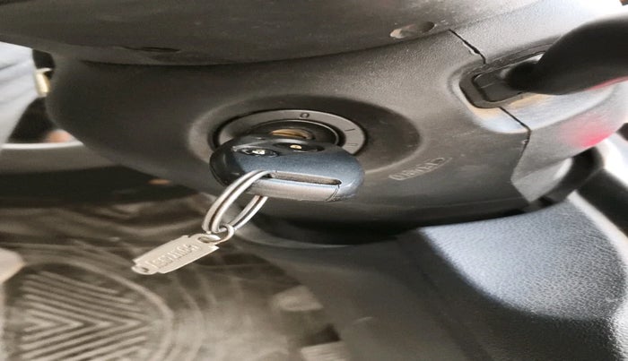 2015 Honda Amaze 1.2L I-VTEC S, Petrol, Manual, 75,723 km, interior