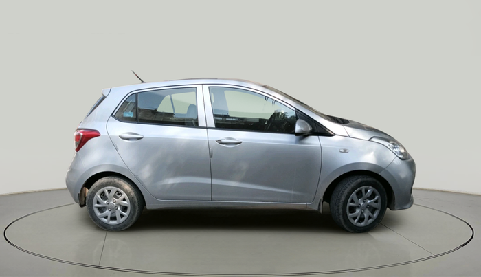 2017 Hyundai Grand i10 SPORTZ (O) 1.2 U2 CRDI, Diesel, Manual, 43,956 km, exterior