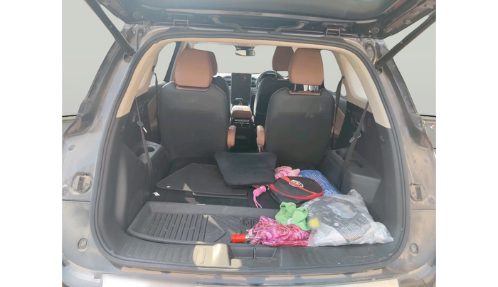 2023 MG HECTOR PLUS SAVVY PRO 1.5 TURBO CVT 6 STR, Petrol, Automatic, 18,100 km, exterior