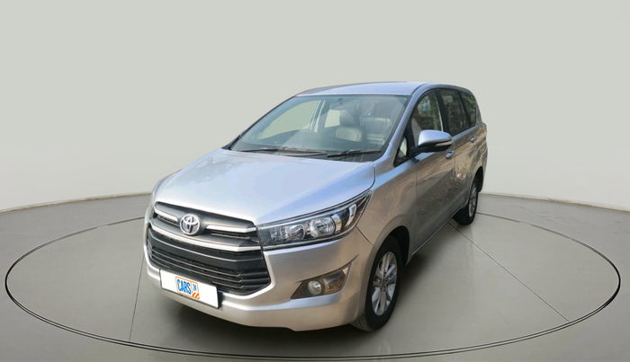 2017 Toyota Innova Crysta 2.4 G 7 STR, Diesel, Manual, 1,71,637 km, exterior