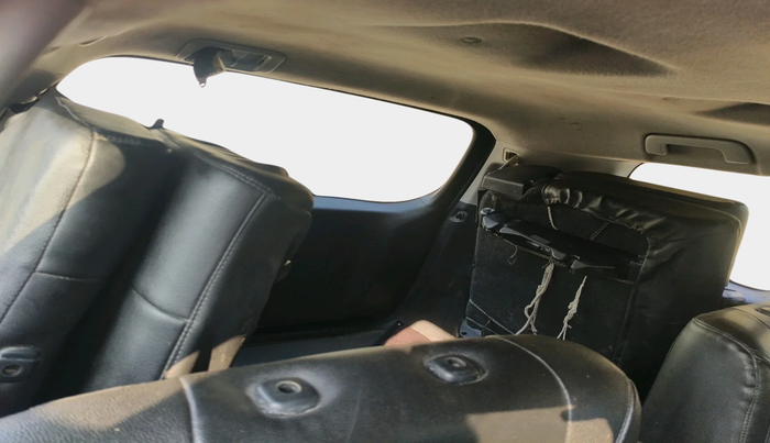 2017 Toyota Innova Crysta 2.4 G 7 STR, Diesel, Manual, 1,71,637 km, interior