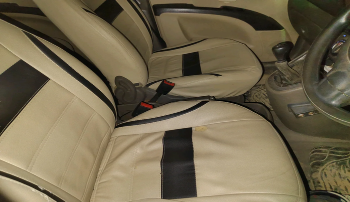 2015 Hyundai i10 MAGNA 1.1, Petrol, Manual, 1,11,660 km, interior