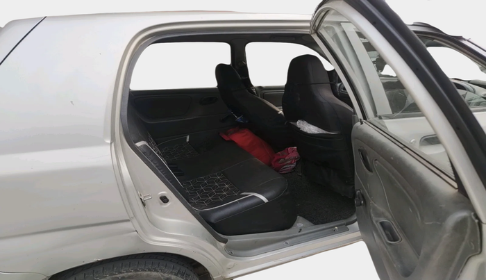 2011 Maruti Alto K10 LXI, Petrol, Manual, 1,41,831 km, interior