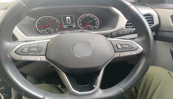 2023 Volkswagen TAIGUN HIGHLINE 1.0 TSI AT, Petrol, Automatic, 38,040 km, interior