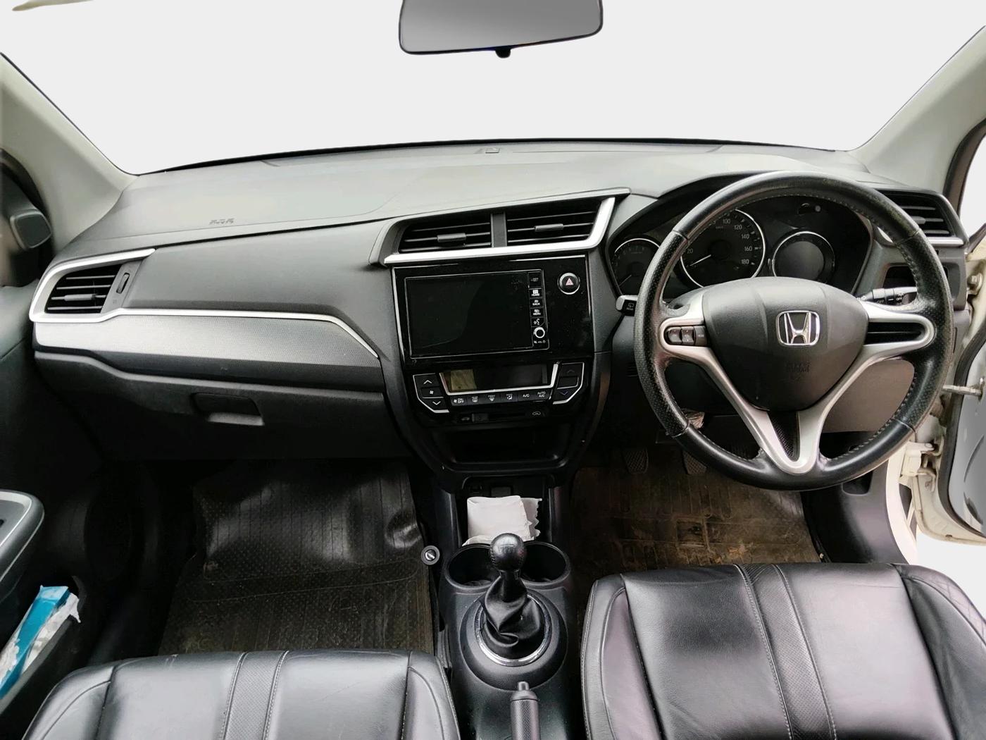 2018 Honda BR-V 1.5L I-VTEC VX, Petrol, Manual, 40,500 km, interior