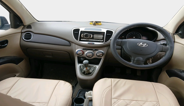 2013 Hyundai i10 MAGNA 1.1 LPG, Petrol, Manual, 20,220 km, interior