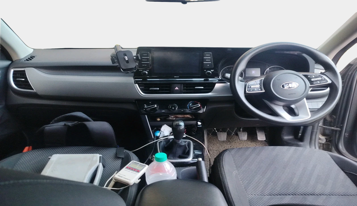 2019 KIA SELTOS HTK PLUS 1.5, Petrol, Manual, 1,00,566 km, interior