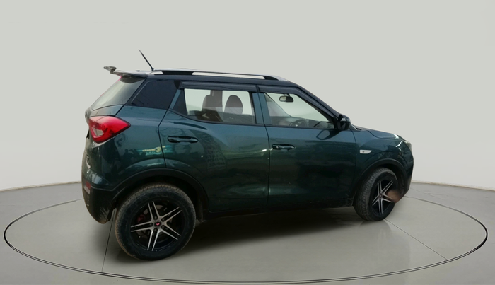 2020 Mahindra XUV300 W4 1.5 DIESEL, Diesel, Manual, 54,863 km, exterior