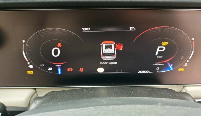 2025 Mahindra XUV700 AX 7 LUXURY D AT 7 STR, Diesel, Automatic, 20,599 km, interior