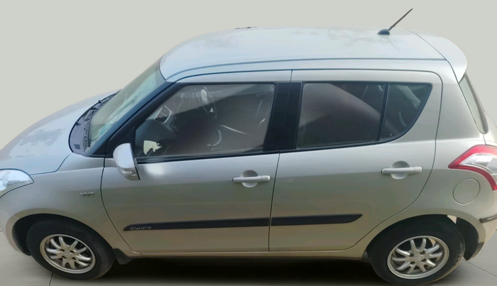2013 Maruti Swift VXI, Petrol, Manual, 3,732 km, exterior