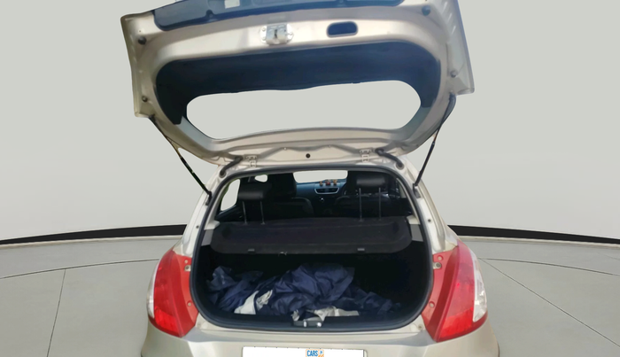 2013 Maruti Swift VXI, Petrol, Manual, 3,732 km, exterior