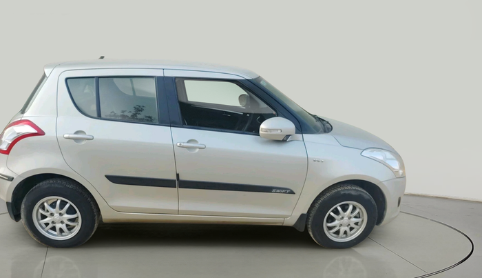 2013 Maruti Swift VXI, Petrol, Manual, 3,732 km, exterior