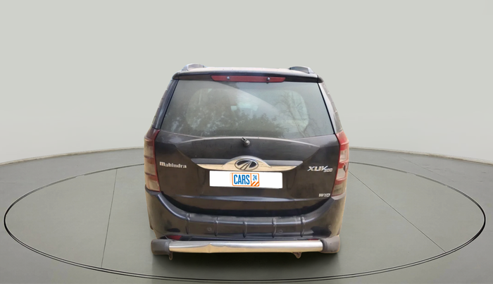 2015 Mahindra XUV500 W10, Diesel, Manual, 1,93,707 km, exterior