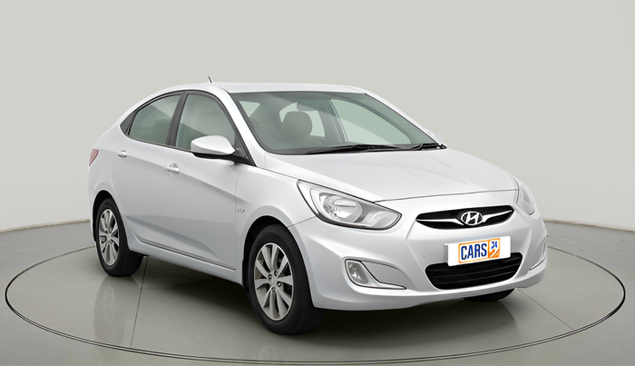 2013 Hyundai Verna FLUIDIC 1.6 VTVT SX, Petrol, Manual, 1,38,389 km, exterior