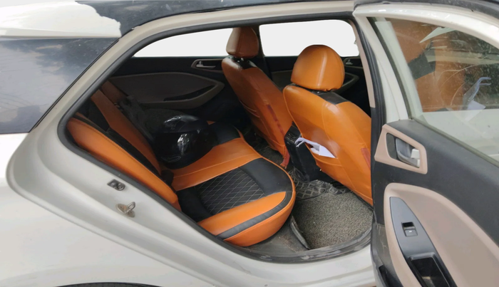 2020 Hyundai Elite i20 SPORTZ PLUS 1.2, Petrol, Manual, 1,37,585 km, interior