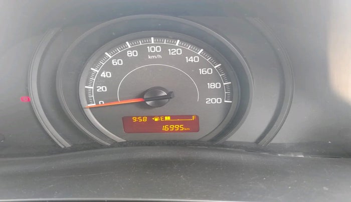 2024 Maruti Swift LXi, Petrol, Manual, 16,995 km, interior