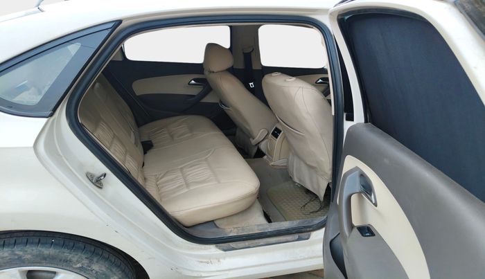 2012 Volkswagen Vento COMFORTLINE 1.6, Petrol, Manual, 97,226 km, interior