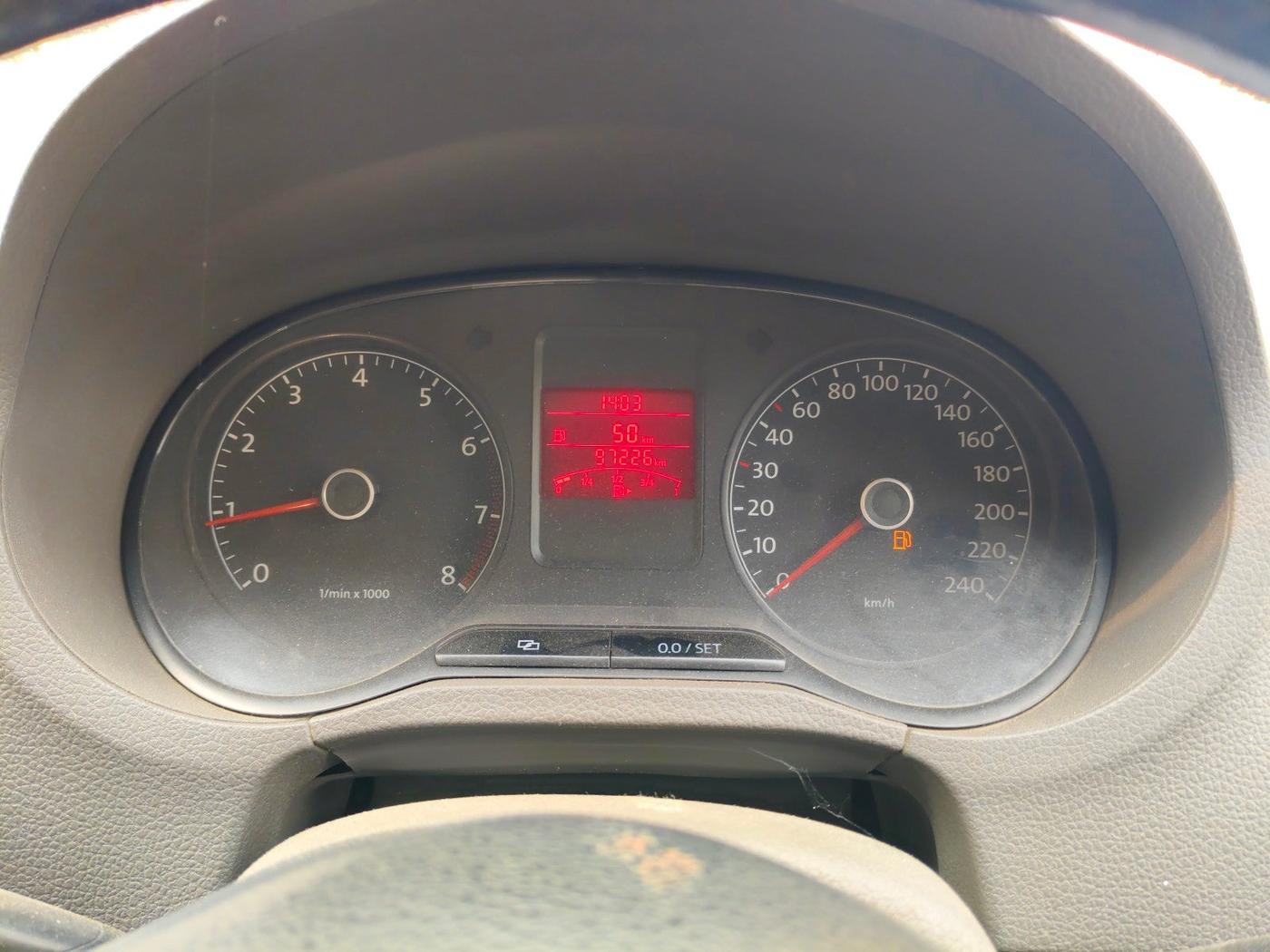 2012 Volkswagen Vento COMFORTLINE 1.6, Petrol, Manual, 98,226 km, interior