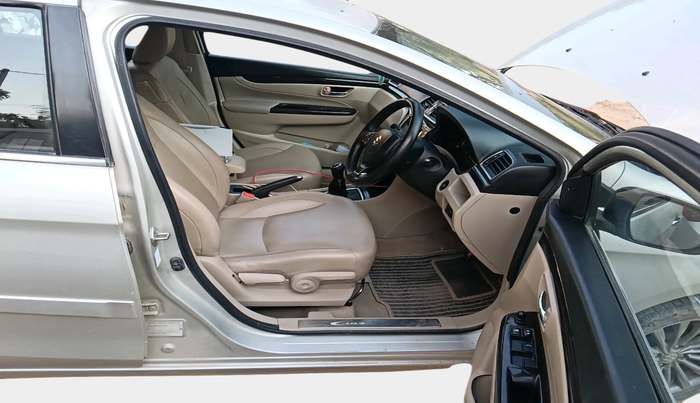 2017 Maruti Ciaz ALPHA 1.4 PETROL, Petrol, Manual, 23,163 km, interior