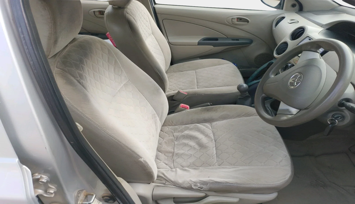 2015 Toyota Etios G, Petrol, Manual, 1,85,352 km, interior