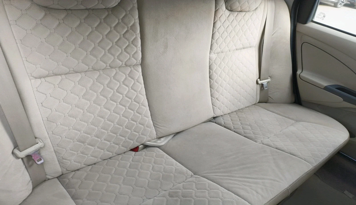 2015 Toyota Etios G, Petrol, Manual, 1,85,352 km, interior