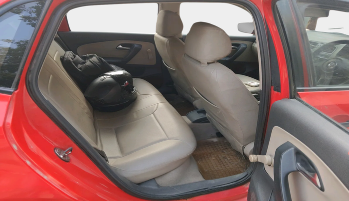 2011 Volkswagen Polo TRENDLINE 1.2L PETROL, Petrol, Manual, 1,23,777 km, interior