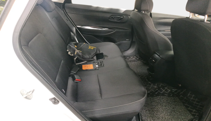 2023 Hyundai NEW I20 ASTA (O) 1.2 IVT, Petrol, Automatic, 13,115 km, interior