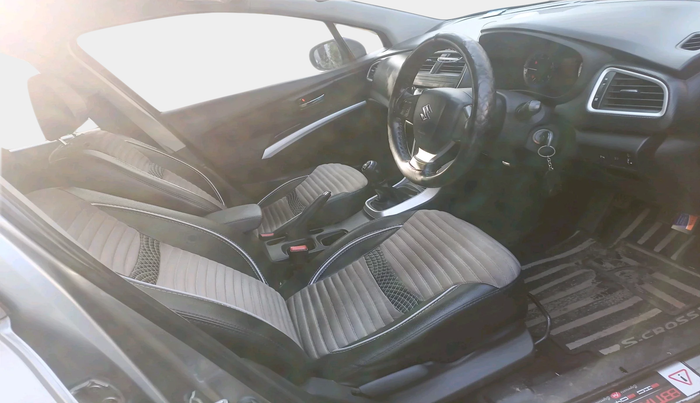 2017 Maruti S Cross DELTA 1.3, Diesel, Manual, 66,664 km, interior