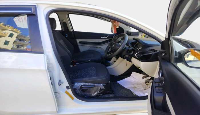 2023 Tata Tiago XZ PLUS CNG, CNG, Manual, 9,757 km, interior
