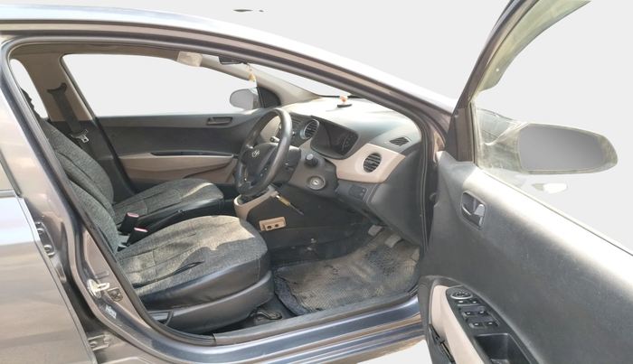 2015 Hyundai Grand i10 MAGNA 1.2 KAPPA VTVT, Petrol, Manual, 1,16,273 km, interior