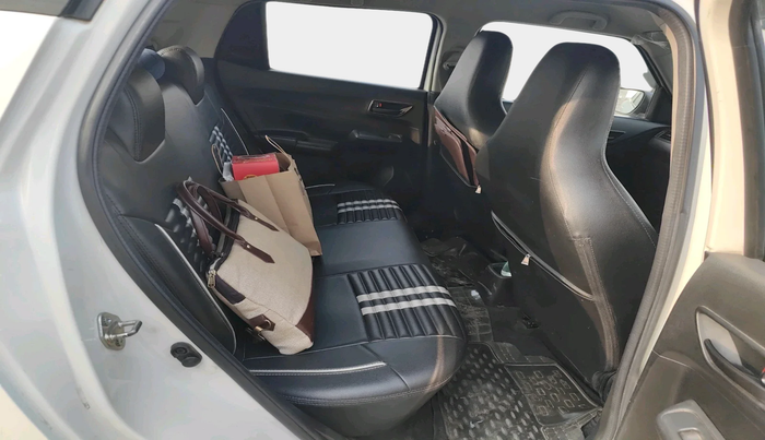 2021 Maruti Swift LXI, Petrol, Manual, 85,782 km, interior