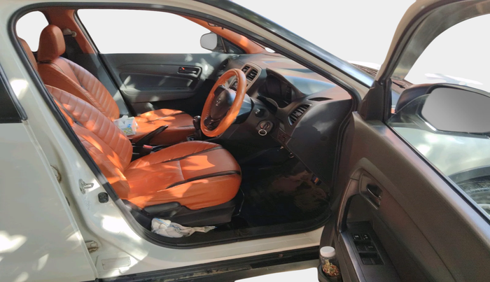 2017 Maruti Vitara Brezza VDI (O), Diesel, Manual, 1,29,406 km, interior