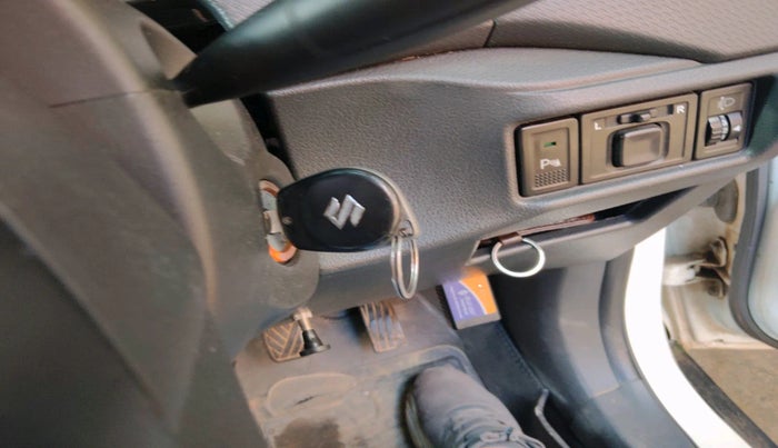 2017 Maruti Vitara Brezza VDI (O), Diesel, Manual, 1,29,406 km, interior